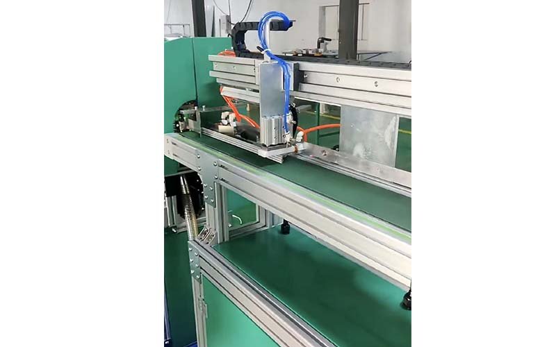 Door gasket online insertion